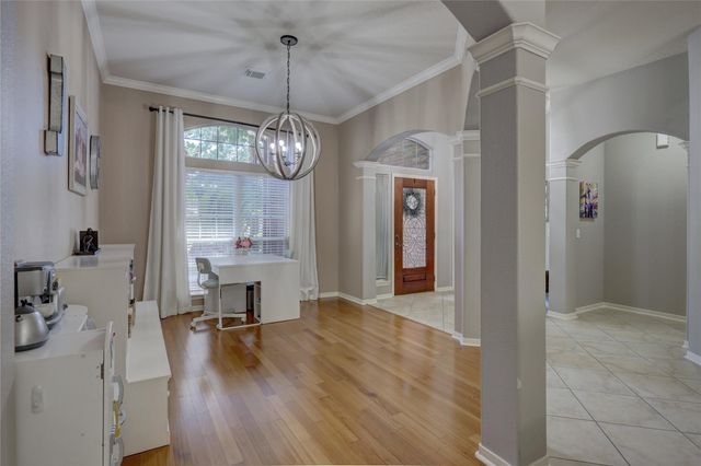 19 S Linton Ridge Circle, The Woodlands, TX 77382