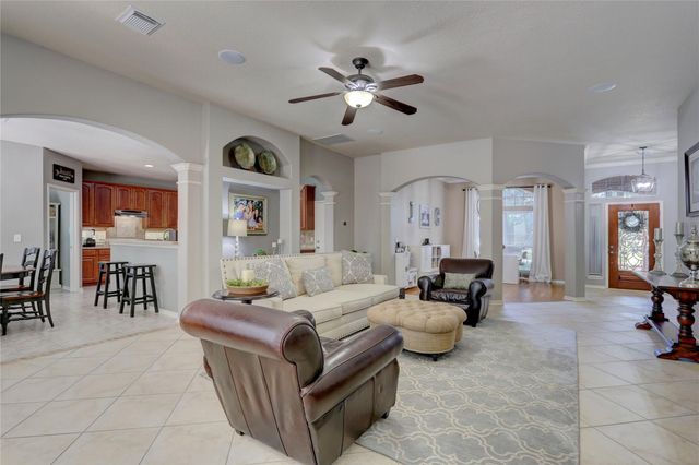 19 S Linton Ridge Circle, The Woodlands, TX 77382