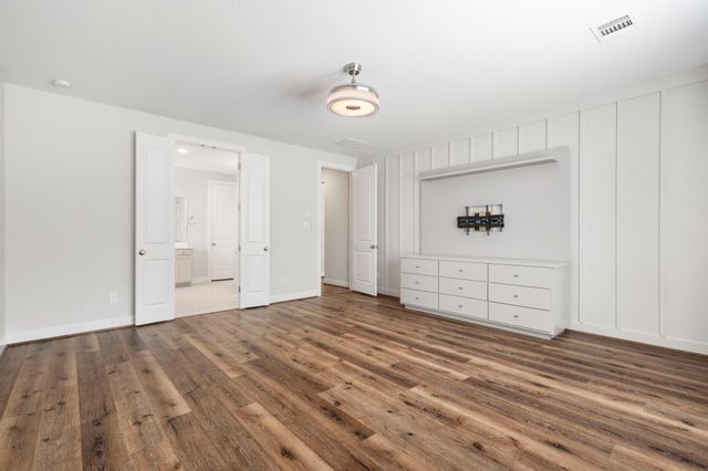 11 Floral Vista Drive, Tomball, TX 77375