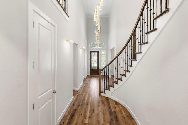 11 Floral Vista Drive, Tomball, TX 77375