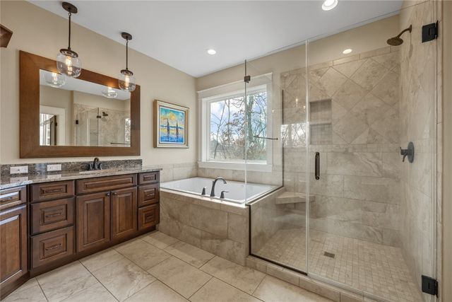 4801 Keystone Ridge SE, Cedar Rapids, IA 52403