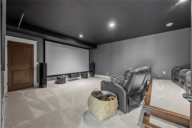 4801 Keystone Ridge SE, Cedar Rapids, IA 52403