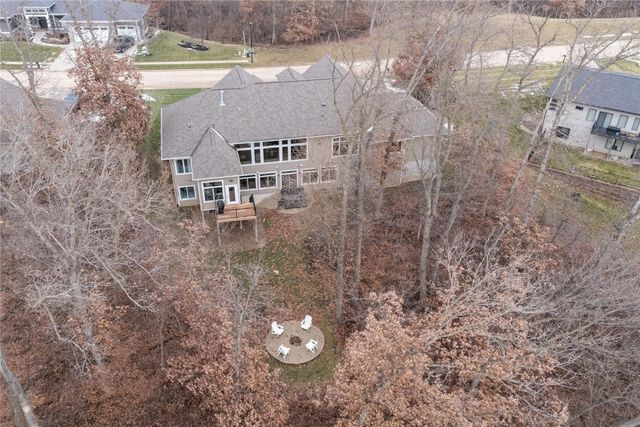 4801 Keystone Ridge SE, Cedar Rapids, IA 52403