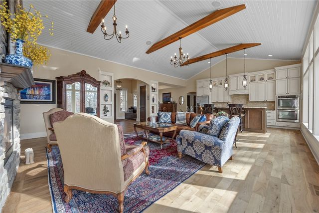 4801 Keystone Ridge SE, Cedar Rapids, IA 52403