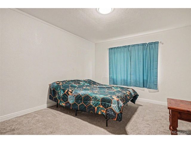 873 Troy St, Aurora, CO 80011