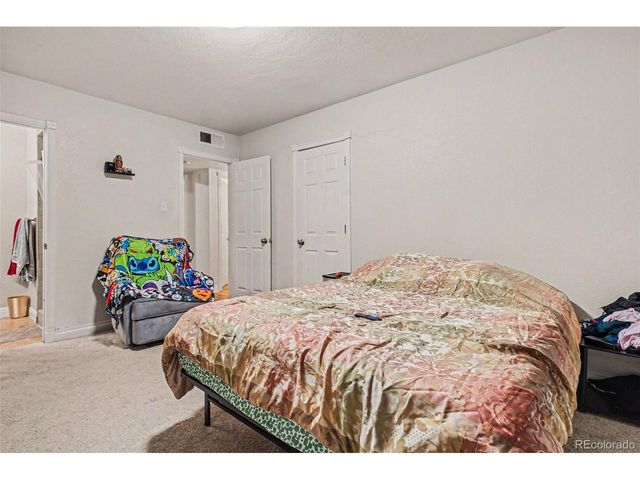 873 Troy St, Aurora, CO 80011