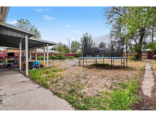 873 Troy St, Aurora, CO 80011