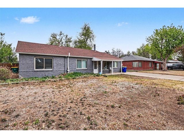 873 Troy St, Aurora, CO 80011