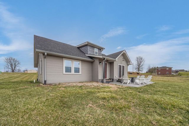 2767 Bardstown Trail, Waddy, KY 40076
