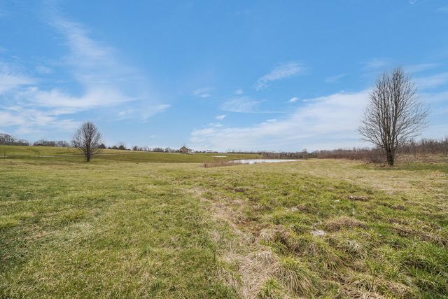 2767 Bardstown Trail, Waddy, KY 40076