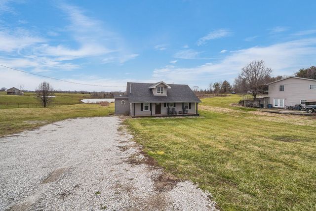 2767 Bardstown Trail, Waddy, KY 40076