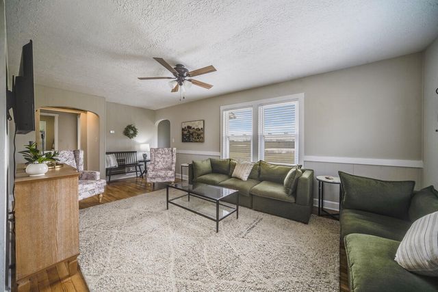 2767 Bardstown Trail, Waddy, KY 40076