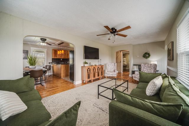 2767 Bardstown Trail, Waddy, KY 40076