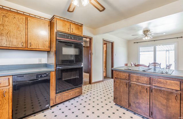 1662 E Koch Avenue, Evansville, IN 47714