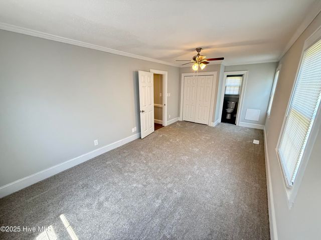 120 Ridgecrest Drive, Mount Olive, NC 28365