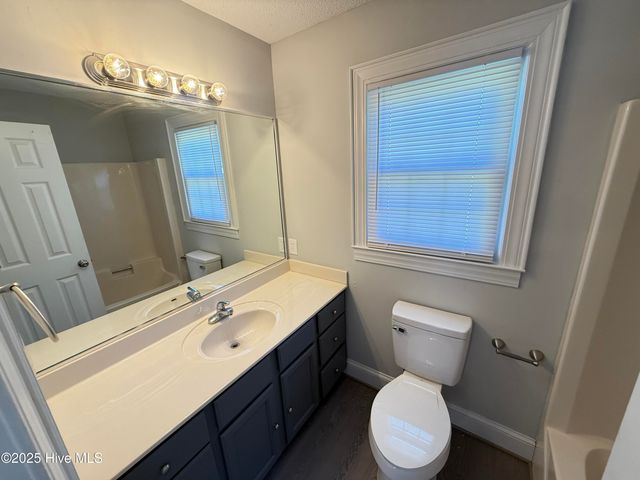 120 Ridgecrest Drive, Mount Olive, NC 28365