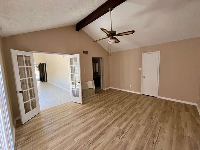 13511 Quetzal Lane, Houston, TX 77083