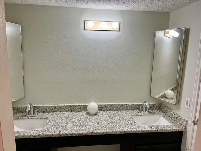 13511 Quetzal Lane, Houston, TX 77083