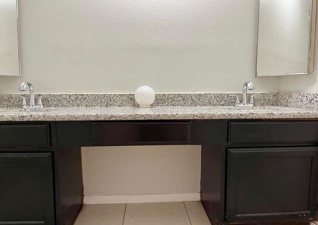 13511 Quetzal Lane, Houston, TX 77083