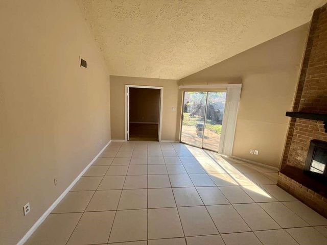 13511 Quetzal Lane, Houston, TX 77083