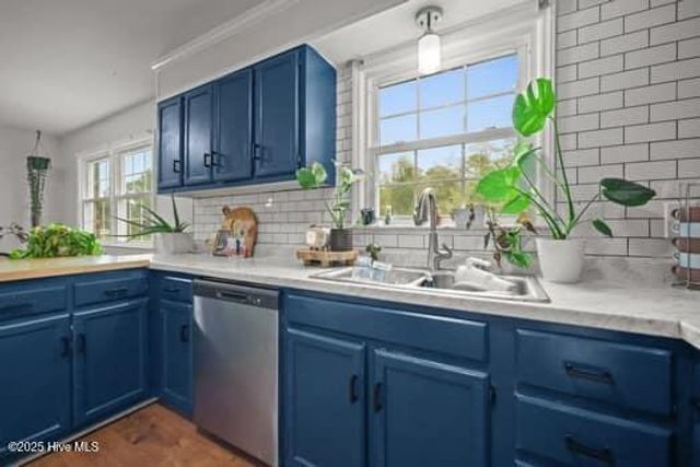 211 Converse Drive, Jacksonville, NC 28546