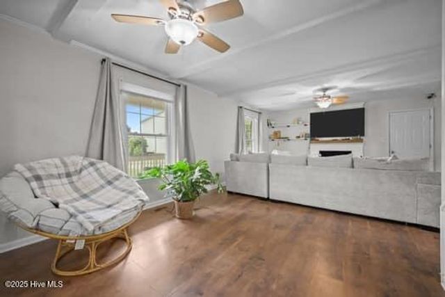 211 Converse Drive, Jacksonville, NC 28546