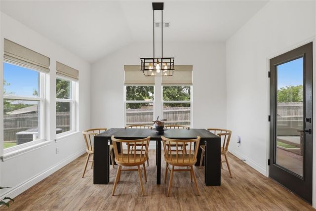 801 Mount Irving Way, Norman, OK 73071