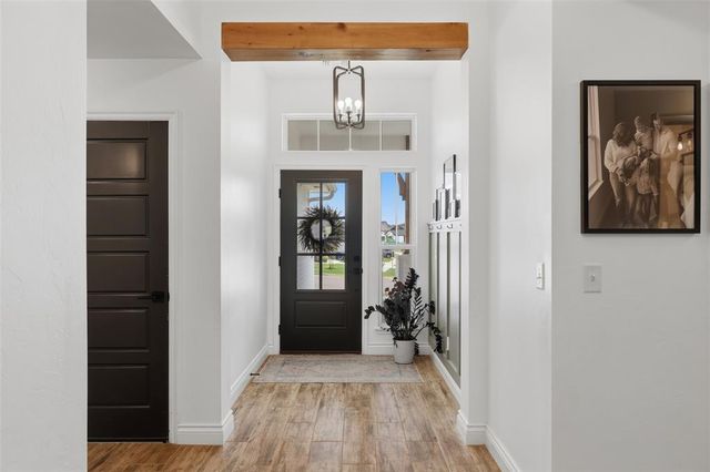 801 Mount Irving Way, Norman, OK 73071