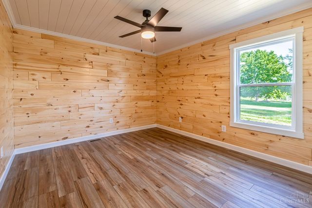 14690 St Rt 136, Winchester, OH 45697
