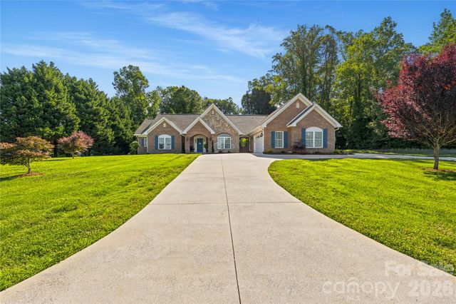 115 Country Club Drive, Morganton, NC 28655