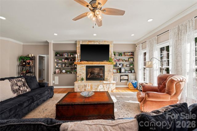 115 Country Club Drive, Morganton, NC 28655