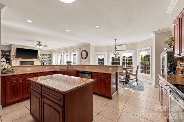 115 Country Club Drive, Morganton, NC 28655