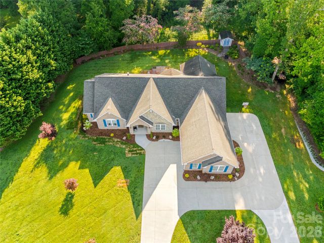 115 Country Club Drive, Morganton, NC 28655