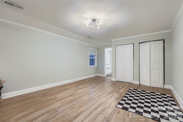 307 S Ransom Street, Gastonia, NC 28052