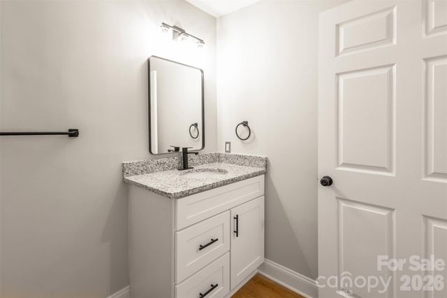 307 S Ransom Street, Gastonia, NC 28052