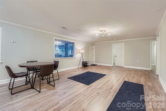 307 S Ransom Street, Gastonia, NC 28052