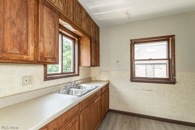 980 Evangeline Road, Cleveland, OH 44110