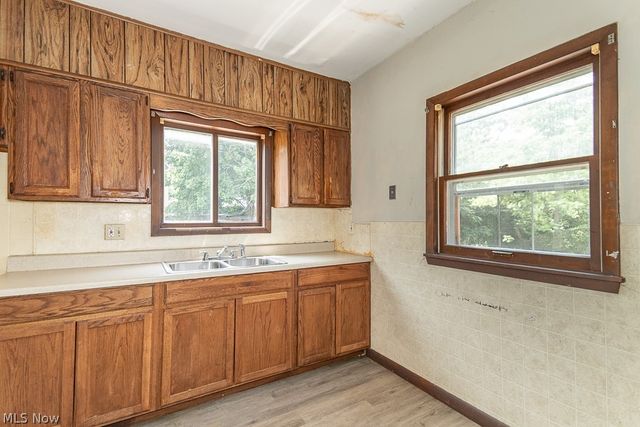 980 Evangeline Road, Cleveland, OH 44110