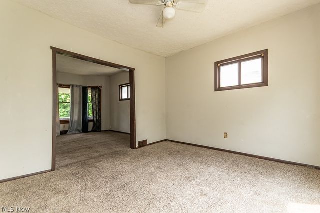 980 Evangeline Road, Cleveland, OH 44110