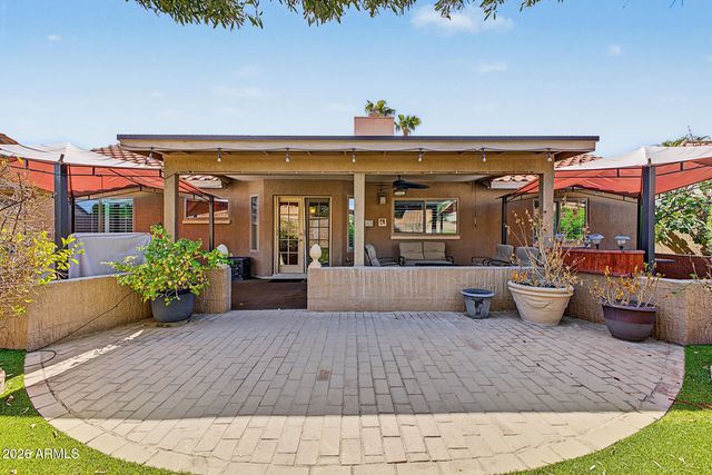 11038 W RUNION Drive, Sun City, AZ 85373