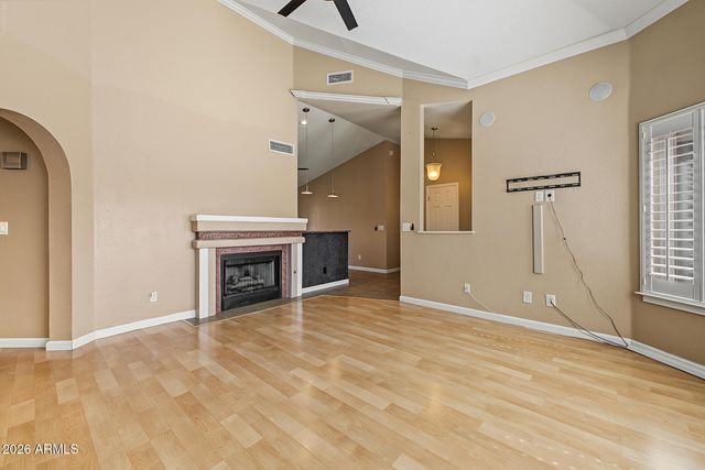 11038 W RUNION Drive, Sun City, AZ 85373
