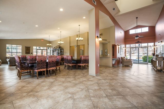 10827 Lobos Creek Way NE, Albuquerque, NM 87123