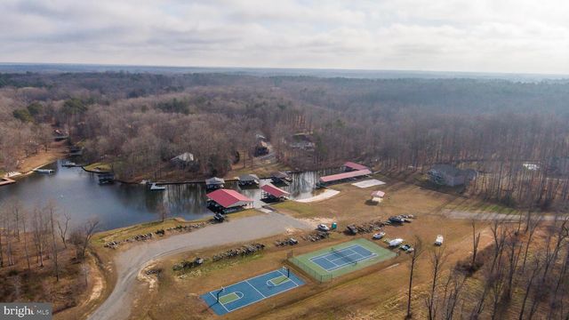639 NOAHS LANDING DR, Bumpass, VA 23024