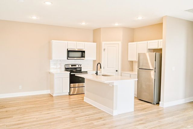 6832-6834 W White Pine Street, Wichita, KS 67205