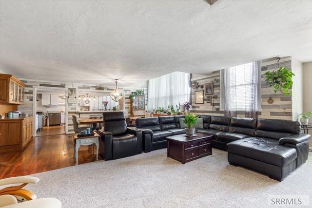 1052 E 129 N, Idaho Falls, ID 83401