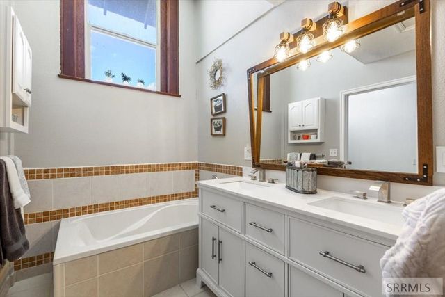 1052 E 129 N, Idaho Falls, ID 83401