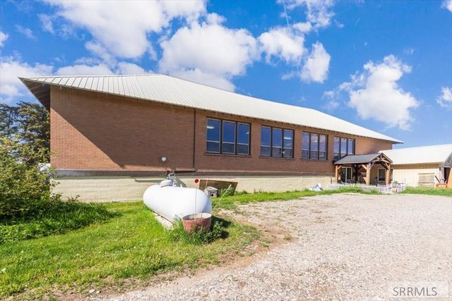 1052 E 129 N, Idaho Falls, ID 83401