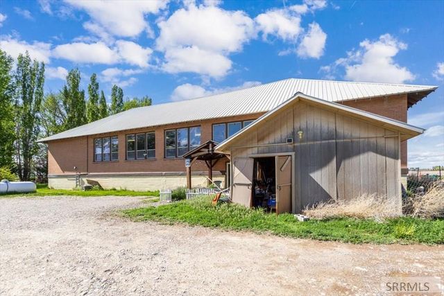 1052 E 129 N, Idaho Falls, ID 83401