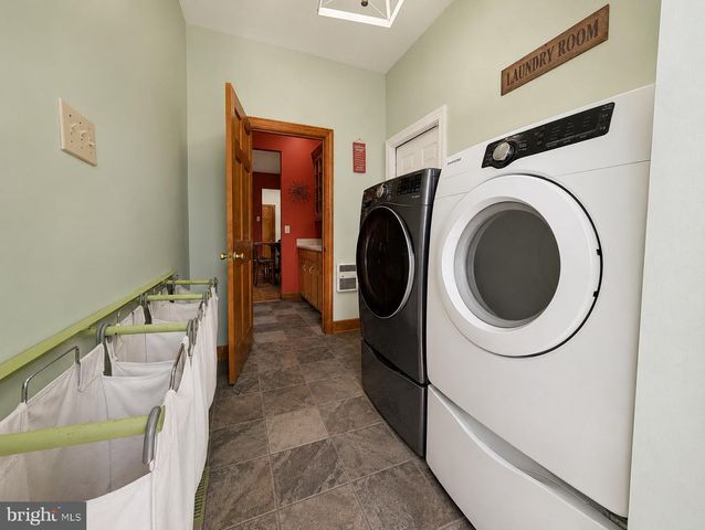 24190 MAIN ST, Mardela Springs, MD 21837