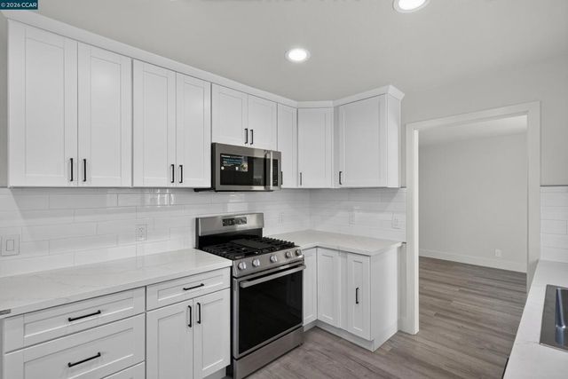 1910 Encima Dr, Concord, CA 94519